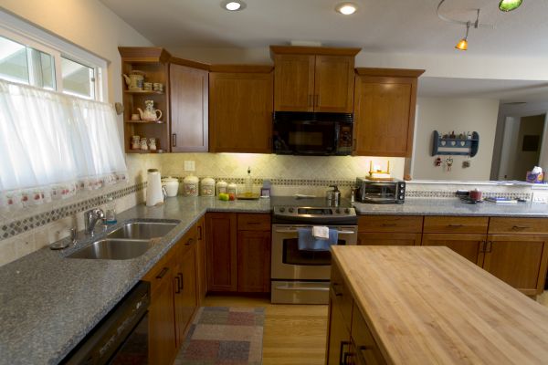 Cherry Cabinet Remodeling in Coeur D Alene